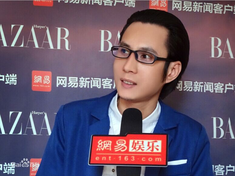 http://www.newswatch247.com/pics/star/pic/4af0d8d238a5ed4964c268543ad0c869.jpg