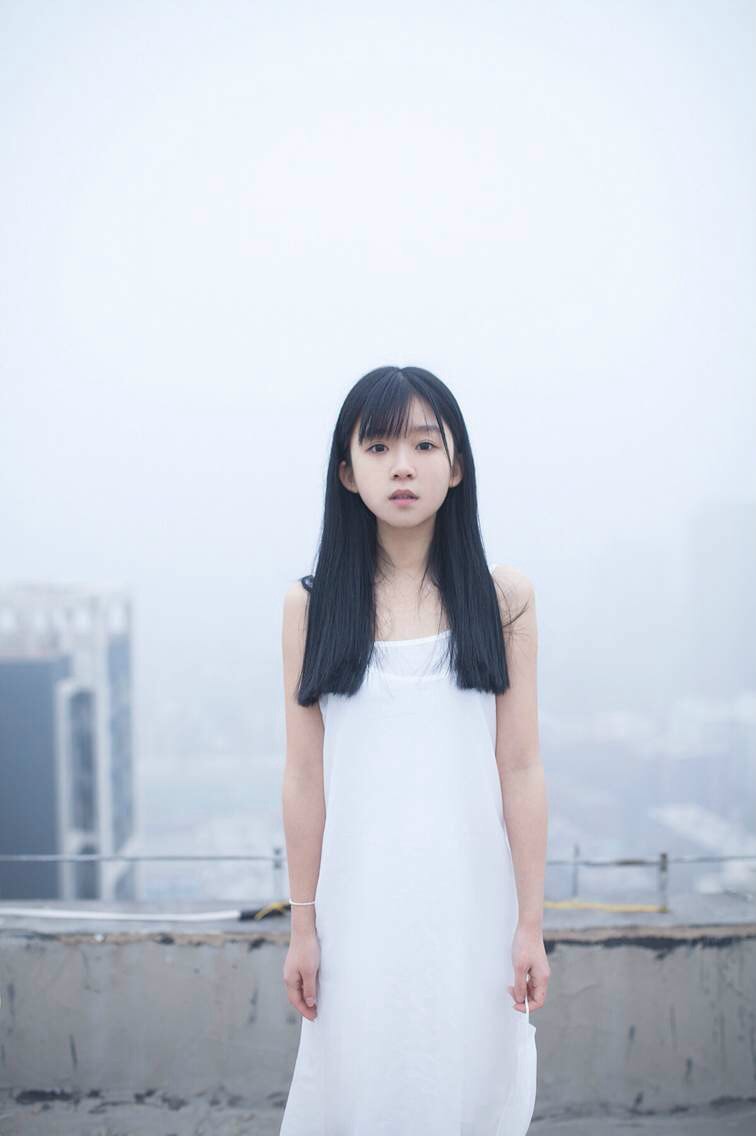 http://www.newswatch247.com/pics/star/pic/4bce4ffb1d85609fe0bfbf3377e0b35d.jpg