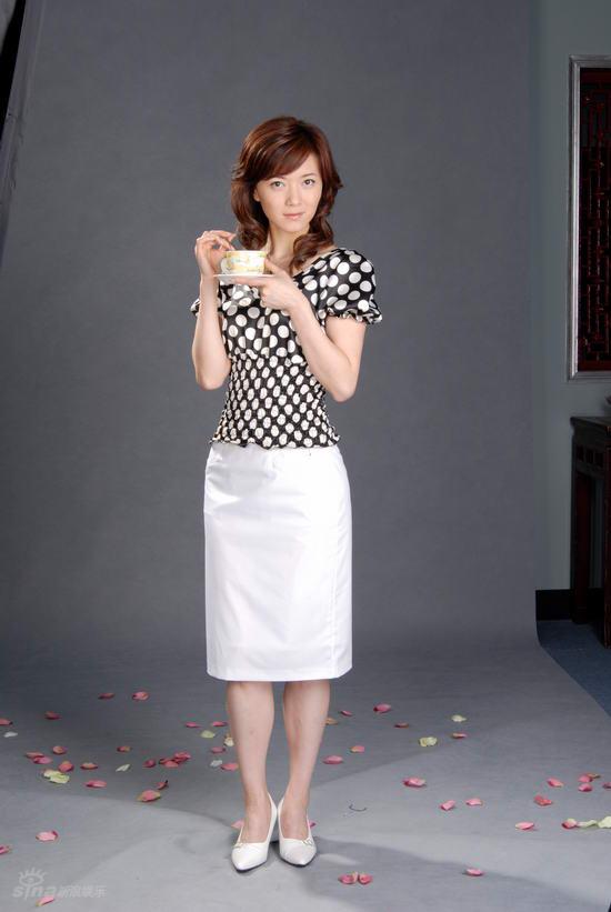 http://www.newswatch247.com/pics/star/pic/4be80961b6378f6b10b7a1a7fddc7468.jpg