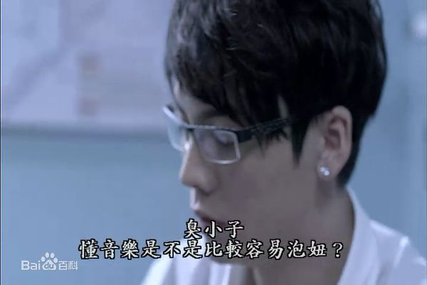 http://www.newswatch247.com/pics/star/pic/4c40242b294dad2777f50da43e338cc0.jpg