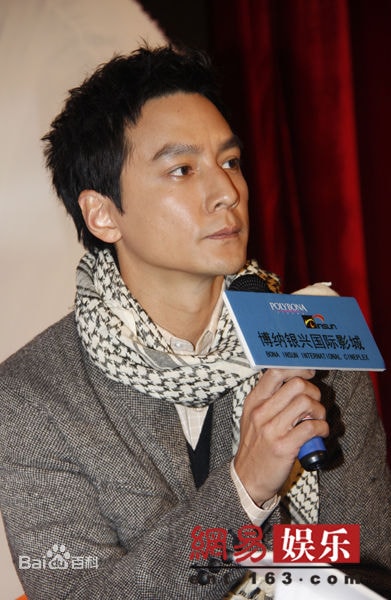 http://www.newswatch247.com/pics/star/pic/4cadc024b53e251481abc4a5ef4b5cfa.jpg