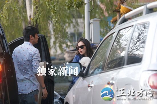 http://www.newswatch247.com/pics/star/pic/4d10/e818b6c313fb9c38bc32a130d938.jpg