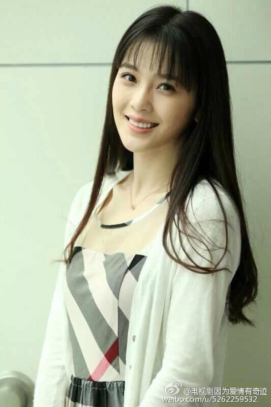 http://www.newswatch247.com/pics/star/pic/4d634ea194e5e922faed8a2bb29c4572.jpg
