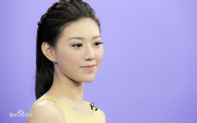 http://www.newswatch247.com/pics/star/pic/4e2b22a9f1157030e49457ad42500ba0.jpg