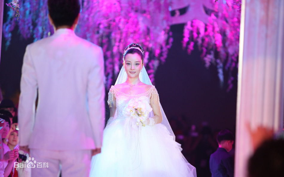 http://www.newswatch247.com/pics/star/pic/4e458df71fe8829c34adbad22ab3ff52.jpg