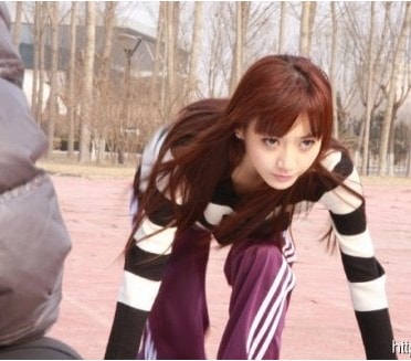 http://www.newswatch247.com/pics/star/pic/505c32fafefaffbc9b0beb8fd8002d3e.jpg