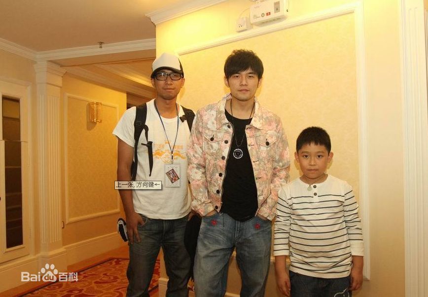 http://www.newswatch247.com/pics/star/pic/5217a8f74eee49c453dd9d280b79b46a.jpg