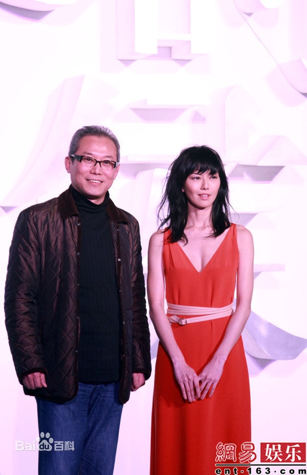http://www.newswatch247.com/pics/star/pic/5264291f18a670b79066c1d692249221.jpg