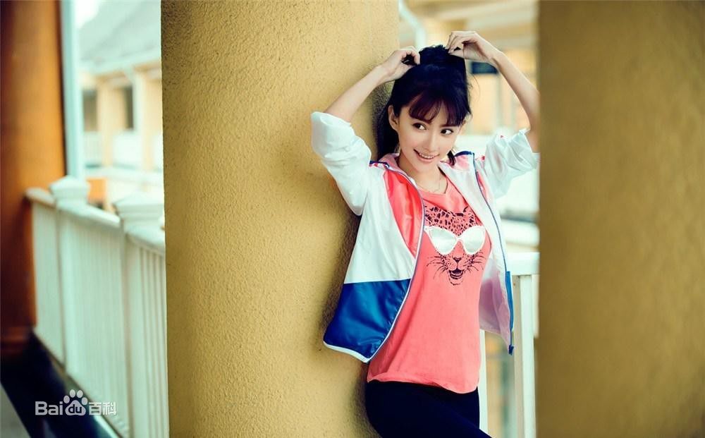 http://www.newswatch247.com/pics/star/pic/53608852eb91749f7d7d0164b9eaaa4e.jpg