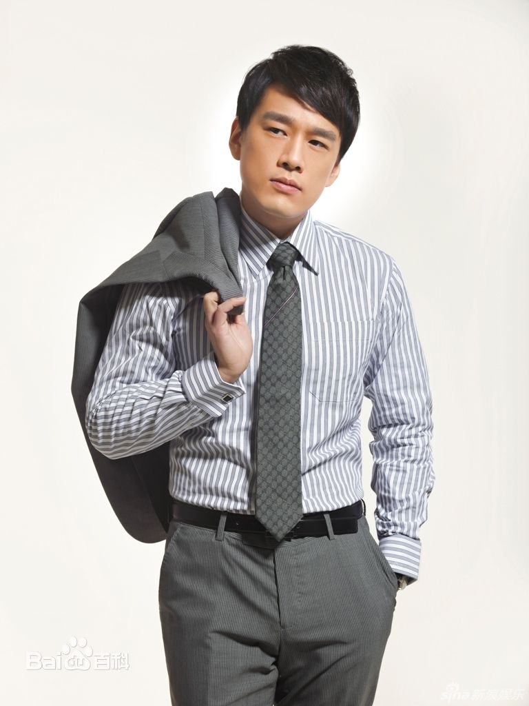 http://www.newswatch247.com/pics/star/pic/53b4ee67f4e1bd035dbc1083e873b8d5.jpg