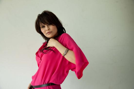 http://www.newswatch247.com/pics/star/pic/54355624790cb0070951ce1969eba452.jpg