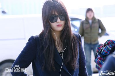 http://www.newswatch247.com/pics/star/pic/54c3a62b2e649205682a5b4a2d2ae414.jpg
