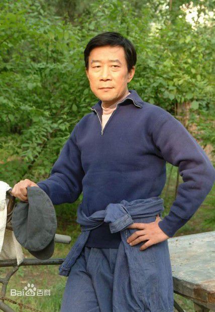 http://www.newswatch247.com/pics/star/pic/5532cbc9f700498acd8271acdd161bc6.jpg