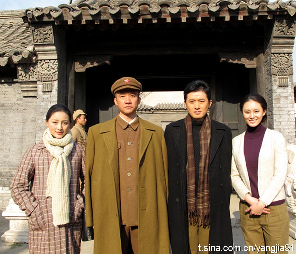 http://www.newswatch247.com/pics/star/pic/5585/1d7428b460d6021a85bbbf4acda5.jpg