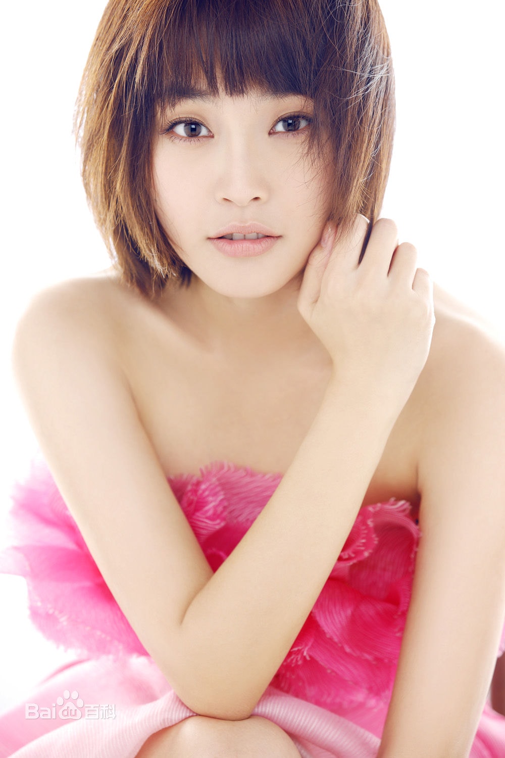 http://www.newswatch247.com/pics/star/pic/56f16dca36498be255d24e1da57a094b.jpg