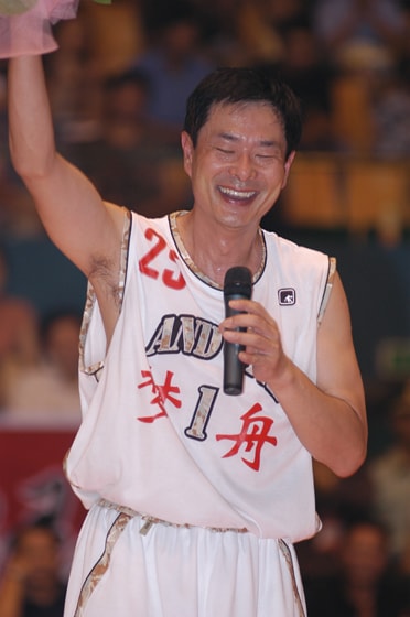 http://www.newswatch247.com/pics/star/pic/5830c28fb97cec7551ac9501c3b3588a.jpg