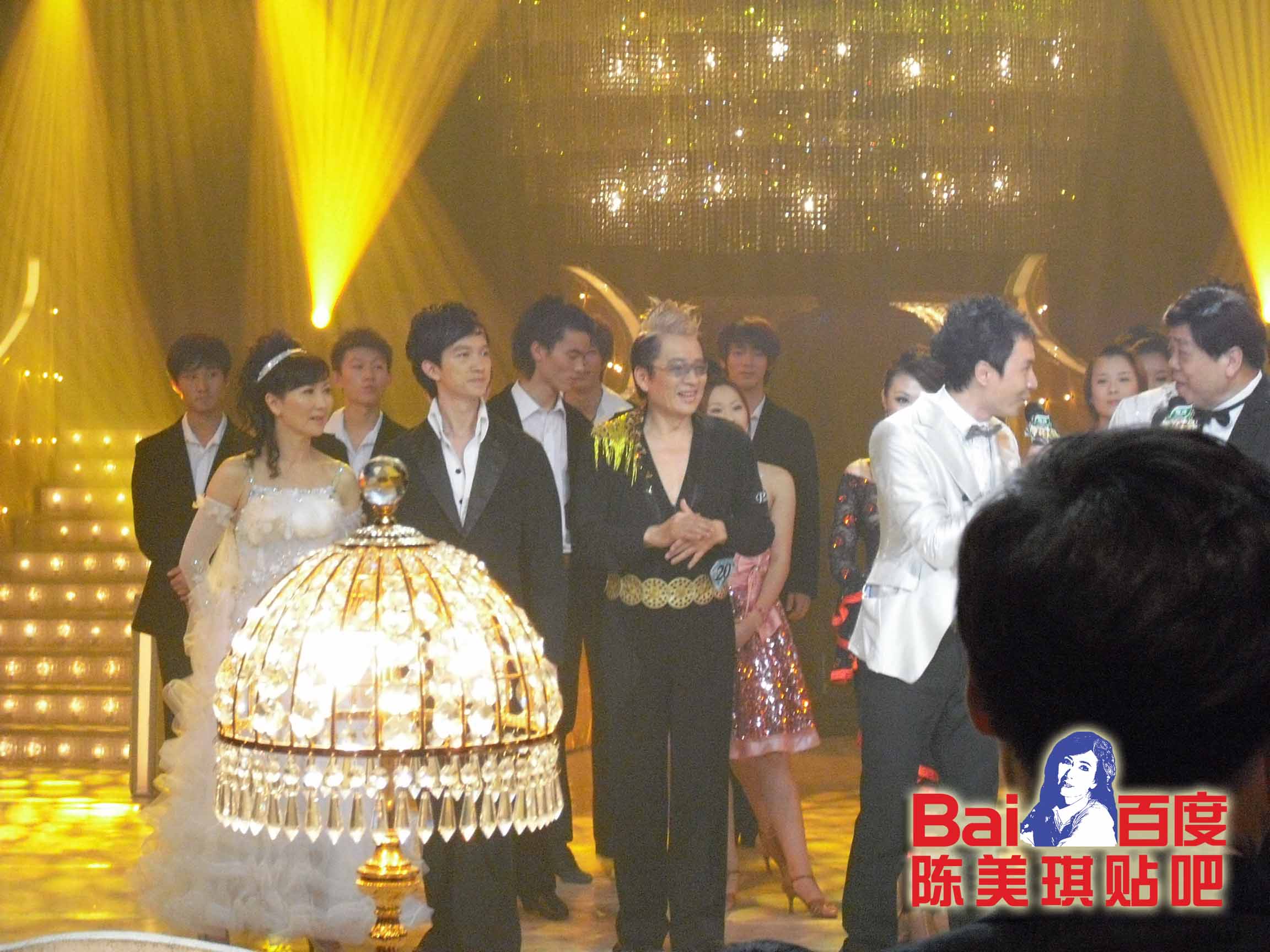 http://www.newswatch247.com/pics/star/pic/5856799ae18b83da4f105307dcc35865.jpg