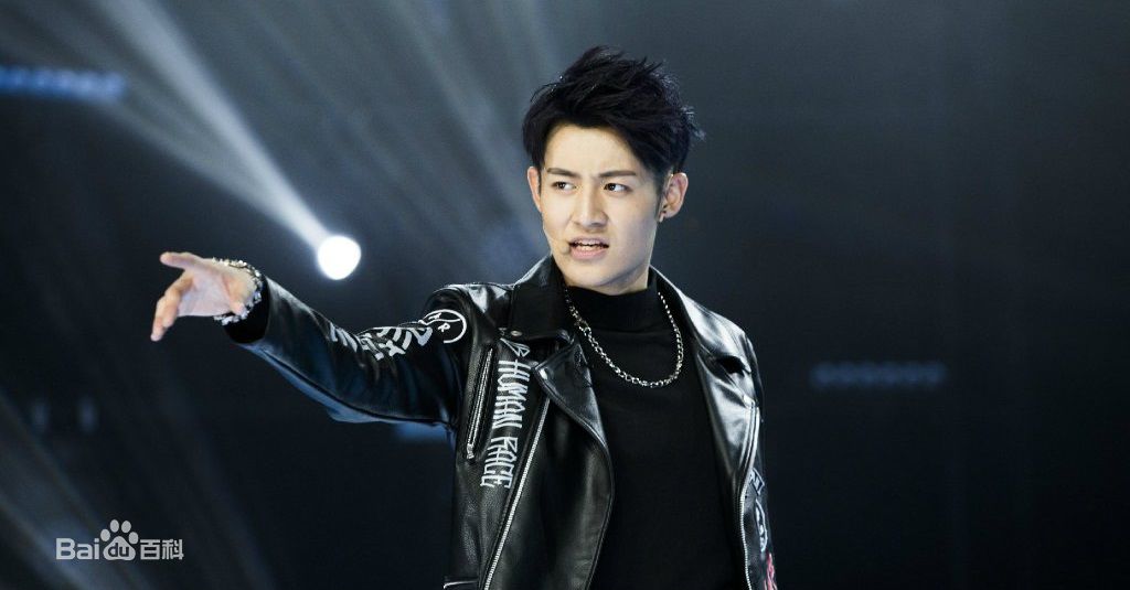 http://www.newswatch247.com/pics/star/pic/5877f04d7d28123ee58dd7d162625e8b.jpg