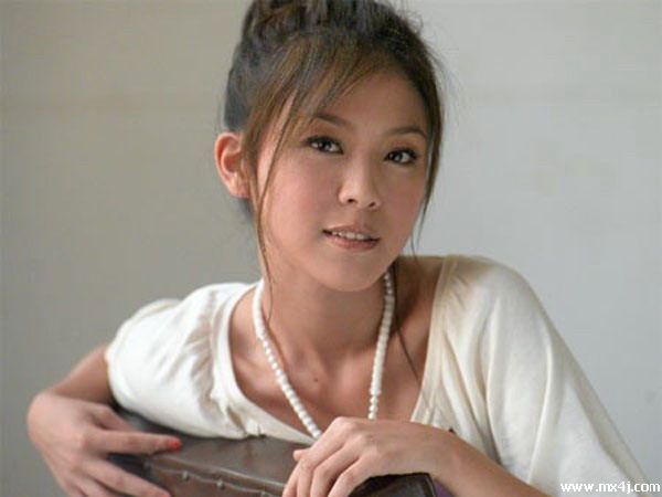 http://www.newswatch247.com/pics/star/pic/58da2d58a929de6224ddf53a7058efd0.jpg
