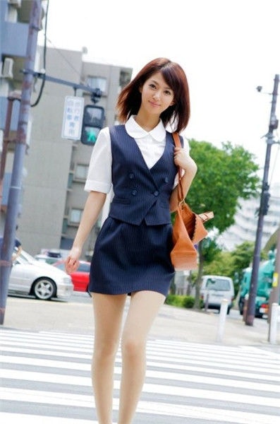 http://www.newswatch247.com/pics/star/pic/59263039f6aaf23ac93a444330bd1d94.jpg