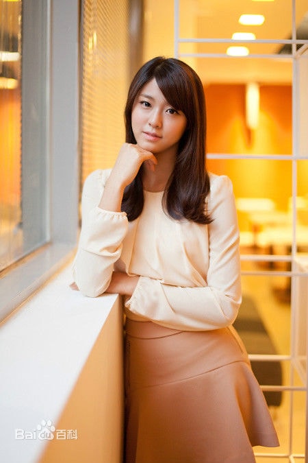 http://www.newswatch247.com/pics/star/pic/59bf6024a12b71426893dc05f21efbcc.jpg