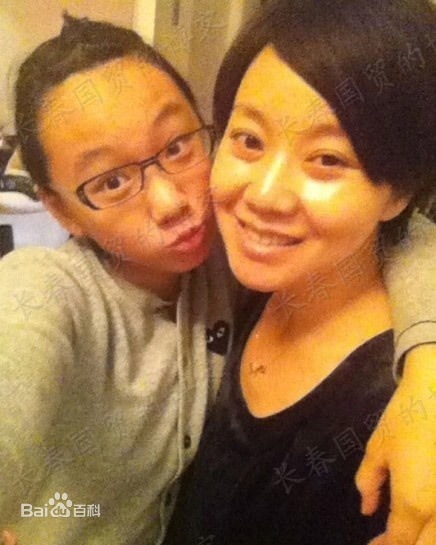 http://www.newswatch247.com/pics/star/pic/5c5479ffad5b4994d8cbcf13ef78eef8.jpg