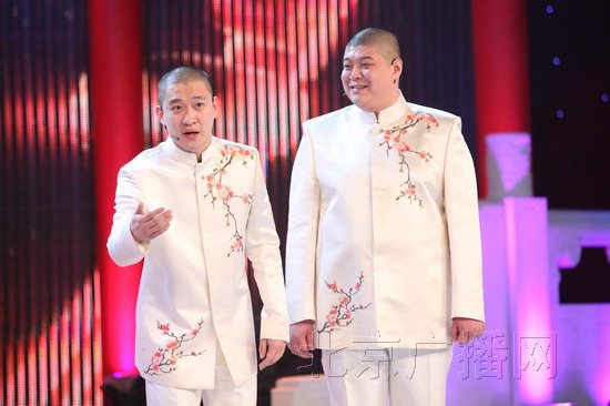 http://www.newswatch247.com/pics/star/pic/5c79c8674fbb0d8f3703f3f41188aa0a.jpg