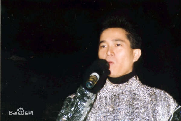 http://www.newswatch247.com/pics/star/pic/5d47a7a0b74e9d2fe44c3b9fb037ee9b.jpg