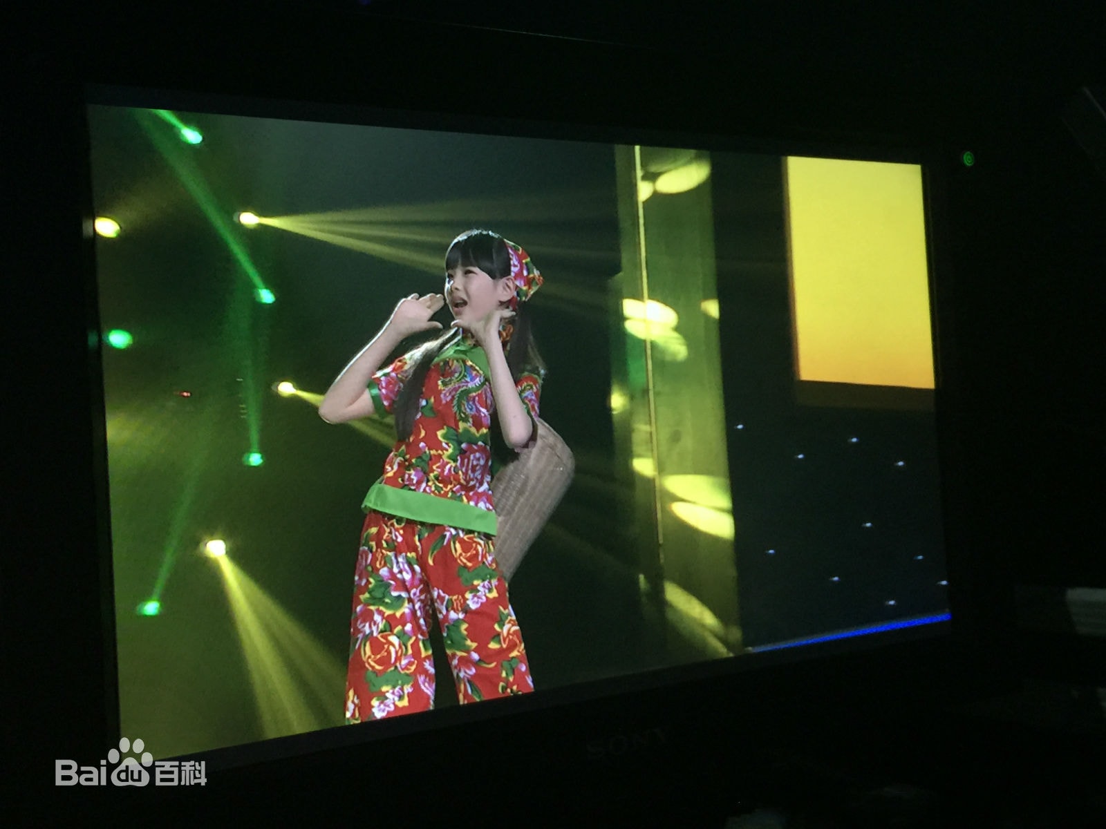 http://www.newswatch247.com/pics/star/pic/5d4bdcd31d4c2dfb8fd78492caeb73b1.jpg