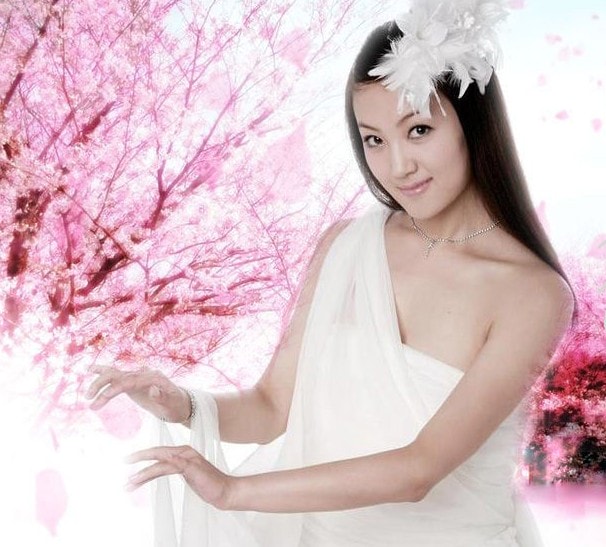 http://www.newswatch247.com/pics/star/pic/5f1e6f7051345ff99a7bdd0a899632ec.jpg