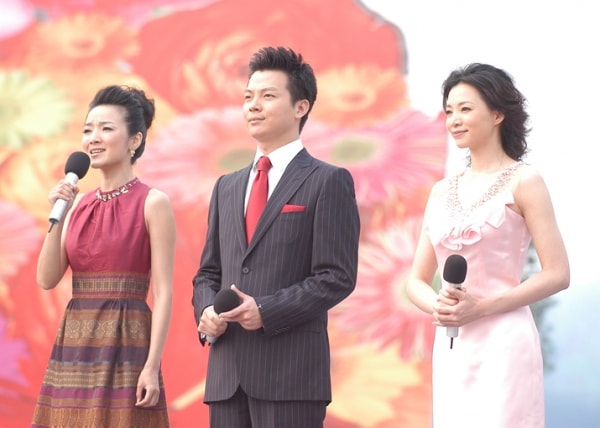 http://www.newswatch247.com/pics/star/pic/5f7d/6f95738ed8f86df16a7ab05ad6ff.jpg