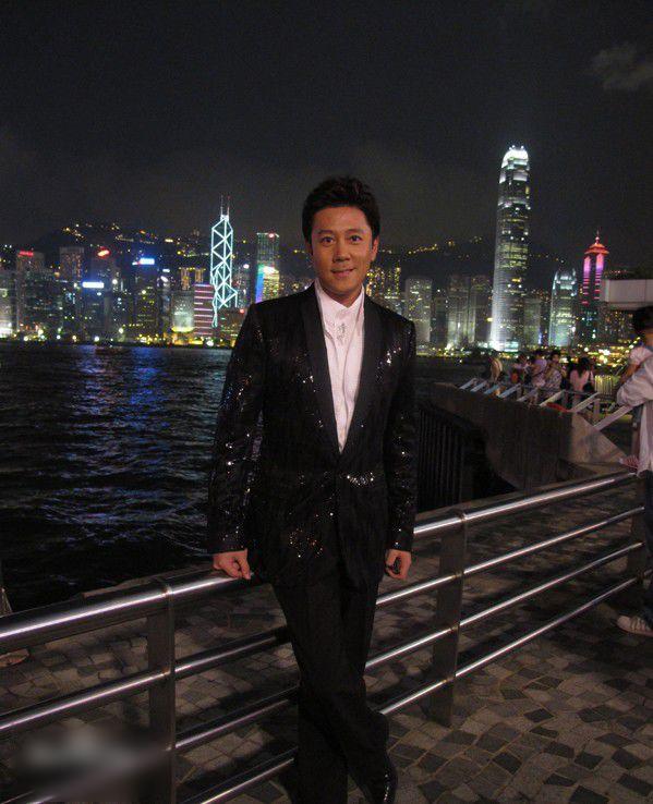 http://www.newswatch247.com/pics/star/pic/60cb96c21ed8dacf2a40b1f5085a4b23.jpg