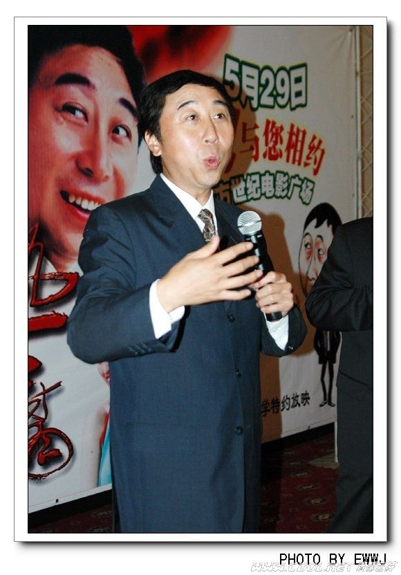 http://www.newswatch247.com/pics/star/pic/6276e993dbec300286984660b20d9f69.jpg