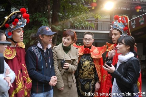http://www.newswatch247.com/pics/star/pic/627d/36b009a9522f83a9c37d7149ee95.jpg