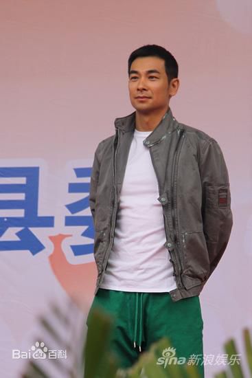 http://www.newswatch247.com/pics/star/pic/63160123963d47214c9d00eb17c7e09f.jpg