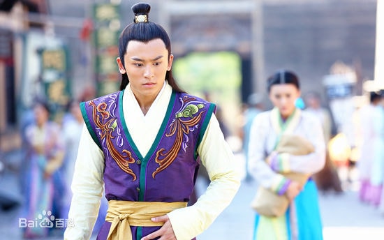 http://www.newswatch247.com/pics/star/pic/64788ae04554796aeae8a088299b68f9.jpg