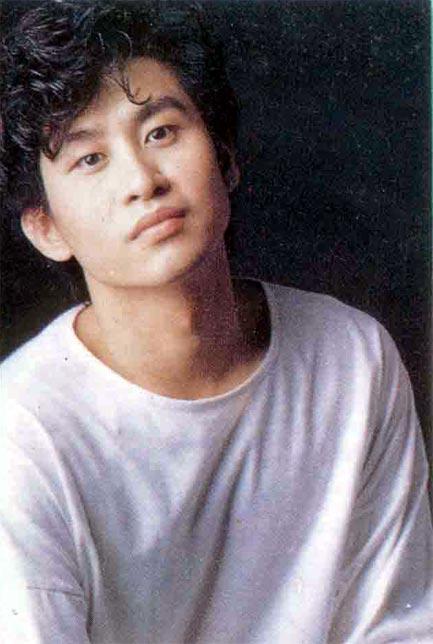 http://www.newswatch247.com/pics/star/pic/64a380ddd3d8cad0ecd92c575bf14cf0.jpg