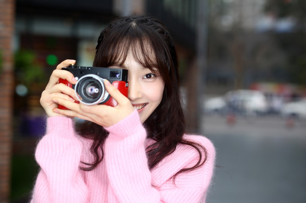 http://www.newswatch247.com/pics/star/pic/64e58af1e488e6e9674afa61a403ba02.jpg