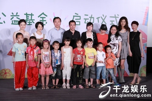http://www.newswatch247.com/pics/star/pic/654e5dffbd2016664b99342cad6094ad.jpg