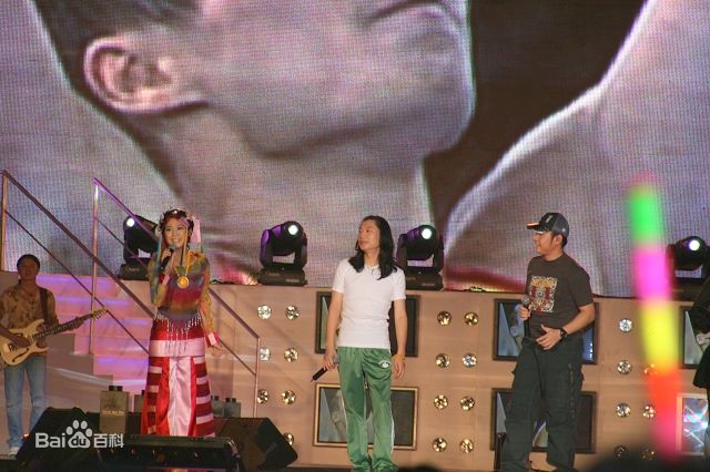 http://www.newswatch247.com/pics/star/pic/65d85d83fe281e7e5def524b52034de0.jpg