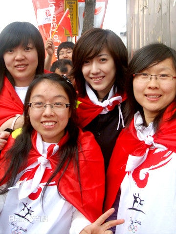 http://www.newswatch247.com/pics/star/pic/661af9fecc1211aff40296e04081e6d0.jpg