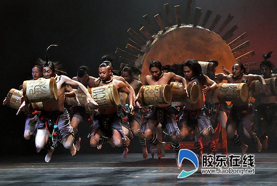http://www.newswatch247.com/pics/star/pic/6889720931a0173e588bd4b25b2e4528.jpg