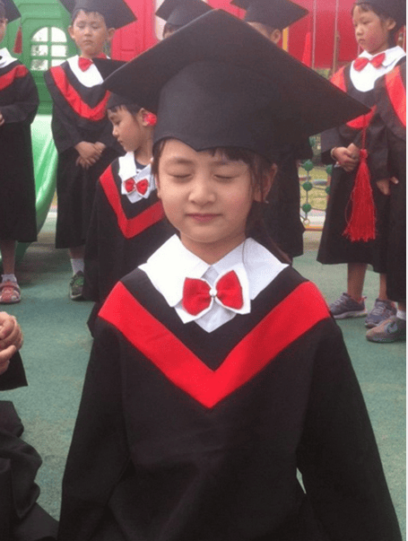 http://www.newswatch247.com/pics/star/pic/68b6f4172f66f6ef48bb4f2a9c3ad4ce.jpg