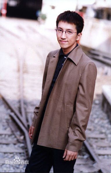 http://www.newswatch247.com/pics/star/pic/68f736b803633b73b75ec0e3d542ed56.jpg