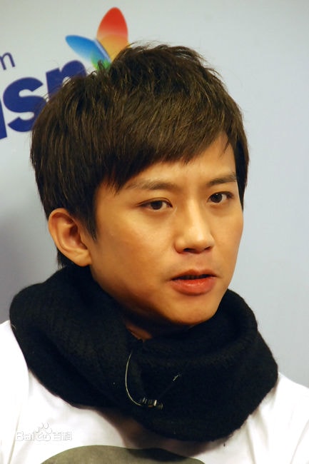 http://www.newswatch247.com/pics/star/pic/6b8c34afaeaad21b17a1aa7f5719f239.jpg