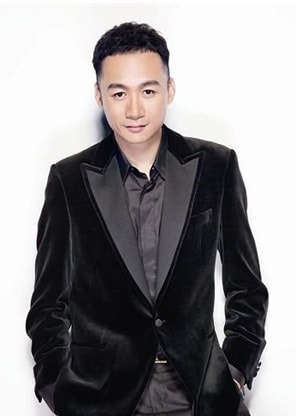 http://www.newswatch247.com/pics/star/pic/6c1b5bed166b28313828db2cdbec0031.jpg
