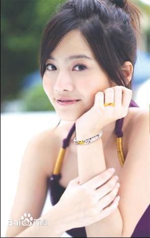 http://www.newswatch247.com/pics/star/pic/6c2bb42b86aff47f01cc24b5d56961a2.jpg