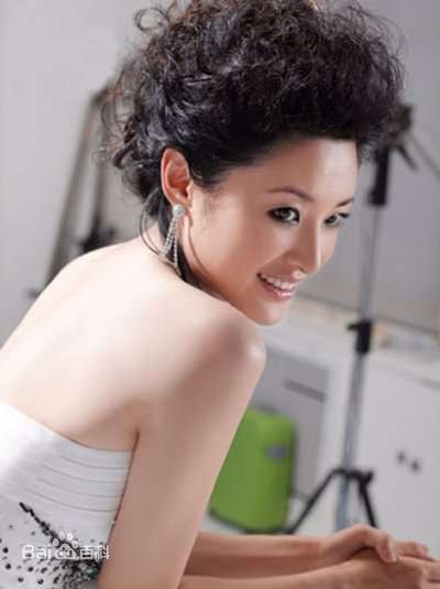 http://www.newswatch247.com/pics/star/pic/6d02a9567decea3d369630d80c81bd9f.jpg