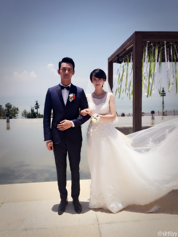 http://www.newswatch247.com/pics/star/pic/6d15ed53104e842ca458035bd25b24d2.jpg