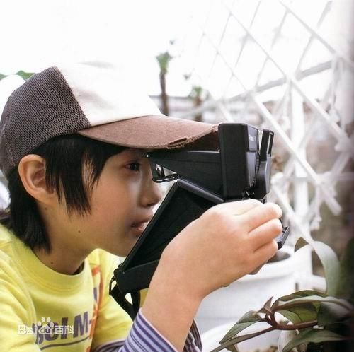 http://www.newswatch247.com/pics/star/pic/6d378aeb98ced2e5c2bf1218c65c9e90.jpg